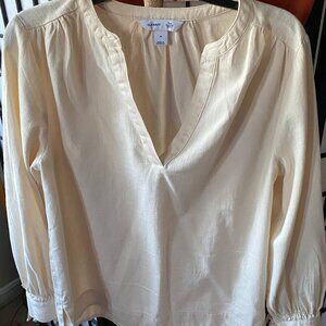 Tunic style long sleeve top